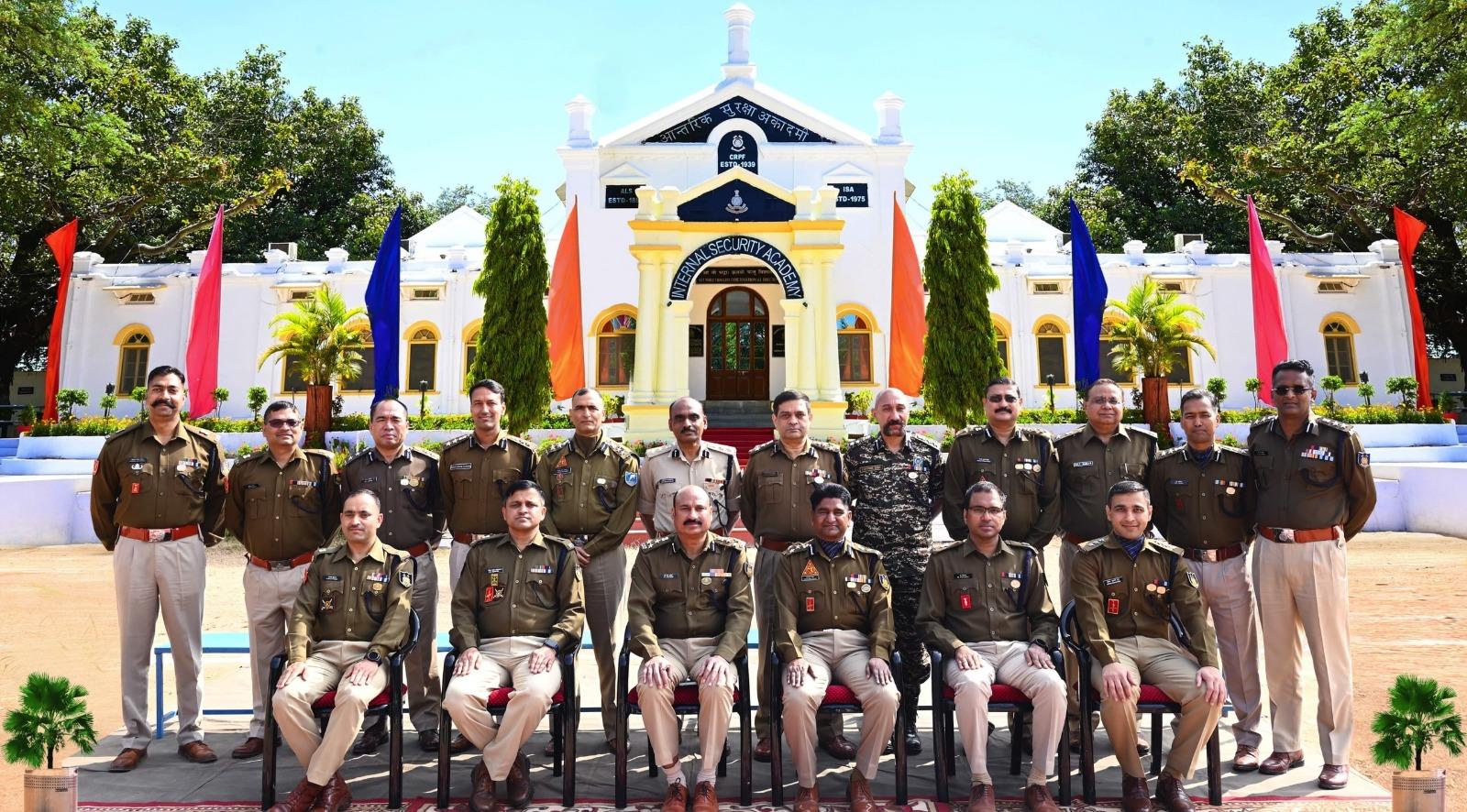   आंतरिक और बाह्य सुरक्षा की बदलती गतिशीलता पर सेमिनार क्रमांक 1